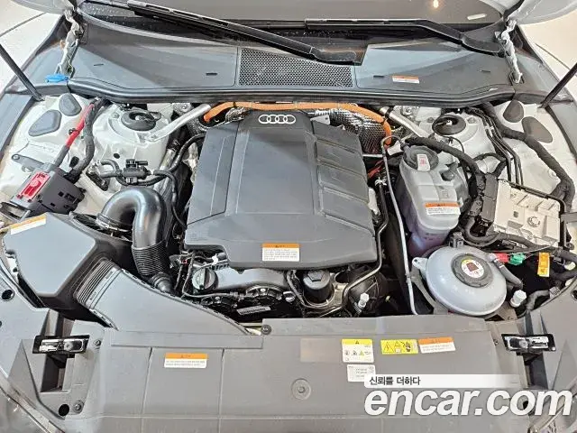 Audi A7 2025 — Photo 5/20