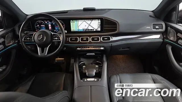 Mercedes-Benz GLE-Class 2022 — Photo 7/20