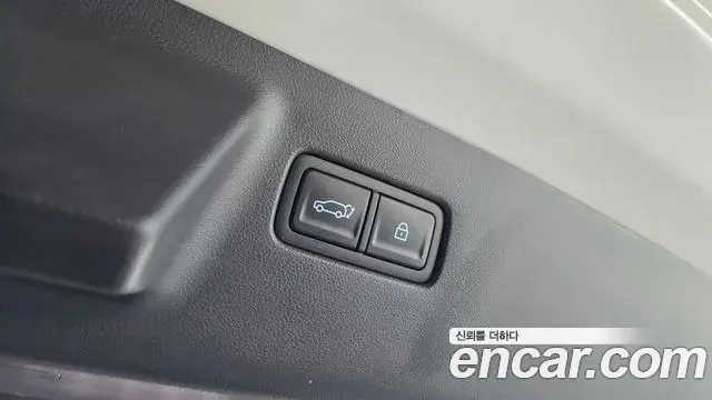 Hyundai Santa Fe 2026 — Photo 19/20