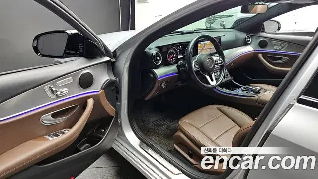 Mercedes-Benz E-Class 2020 — Şəkil 10/20