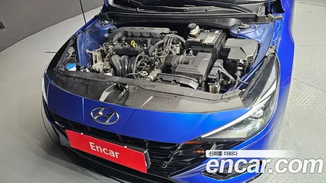 Hyundai The New Avante Hybrid 2021 — ფოტო 19/20