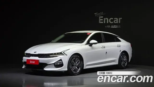 Kia K5 2021 — ფოტო 5/20