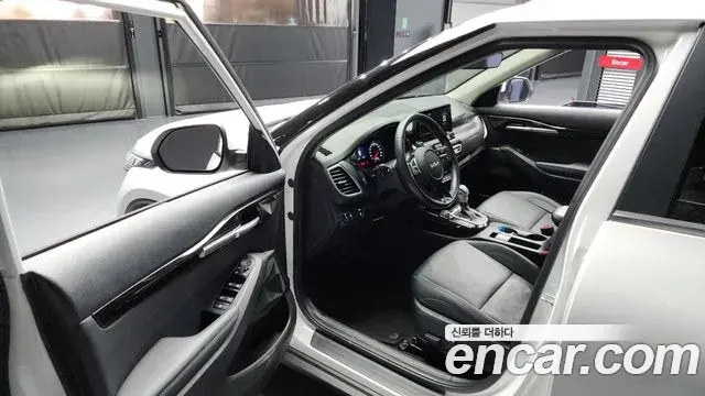 Kia Seltos 2021 — Şəkil 2/20