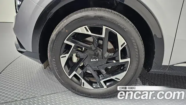 Kia Sportage 2023 — Şəkil 12/20