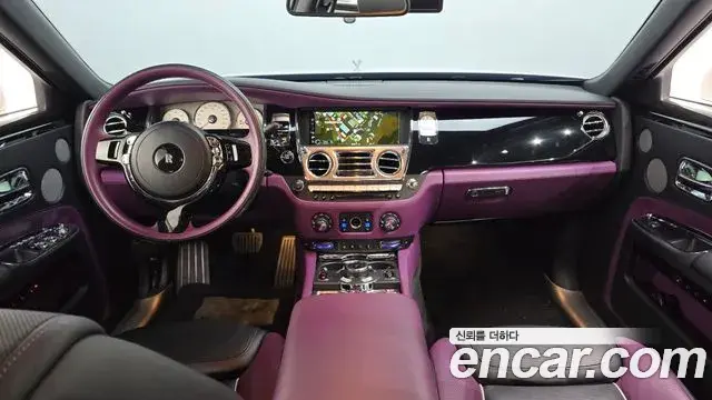 Rolls-Royce Ghost 2020 — ფოტო 17/20