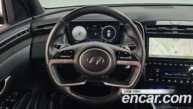 Hyundai Tucson Hybrid 2021 — Photo 2/20