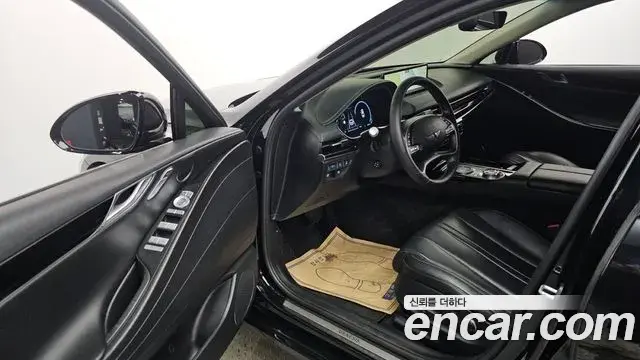 Genesis G80 2022 — ფოტო 18/20