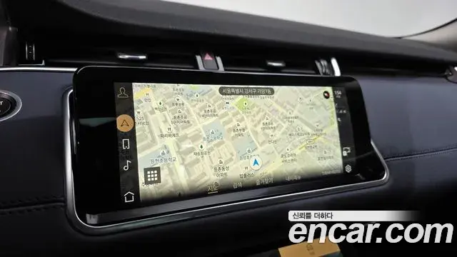 Land Rover Range Rover Evoque 2021 — Фото 15/20