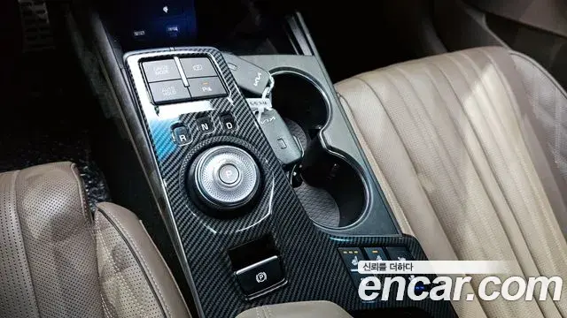 Kia K8 2021 — Photo 6/20