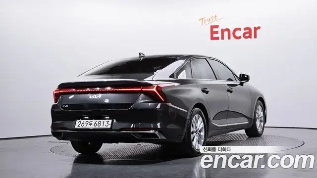 Kia K8 2022 — Şəkil 11/20