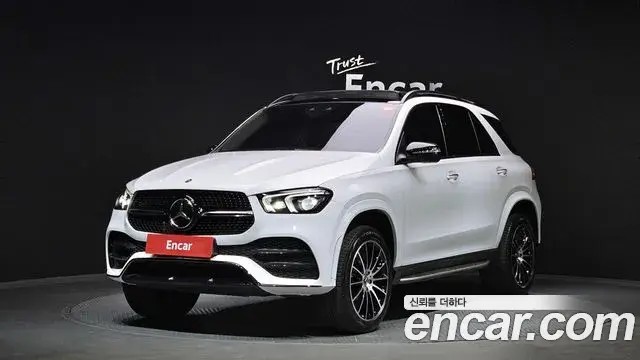 Mercedes-Benz GLE-Class 2022 — ფოტო 2/20
