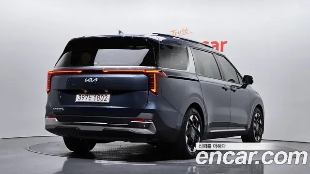 Kia Carnival 2024 — Şəkil 13/20