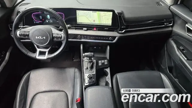 Kia Sportage 2022 — ფოტო 16/20