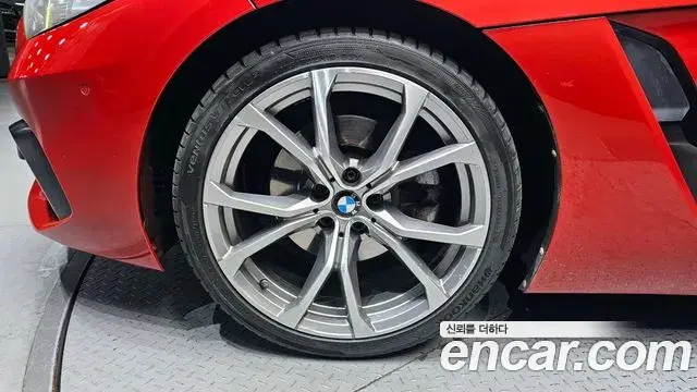 BMW Z4 2019 — ფოტო 5/19