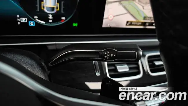 Mercedes-Benz GLE-Class 2021 — Photo 14/20