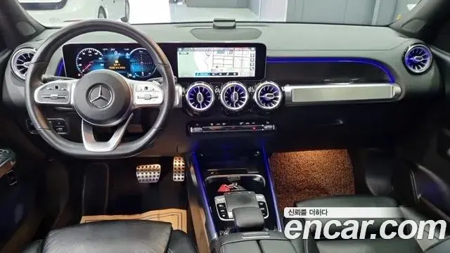 Mercedes-Benz GLB-Class 2020 — ფოტო 14/18
