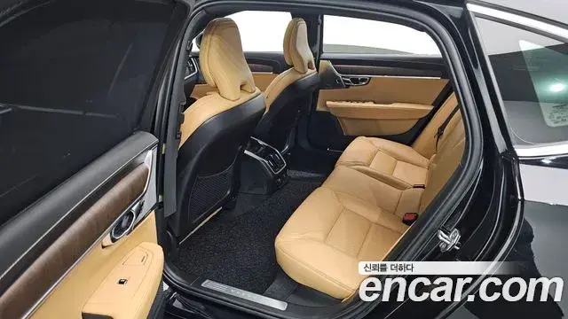 Volvo S90 2021 — ფოტო 2/20