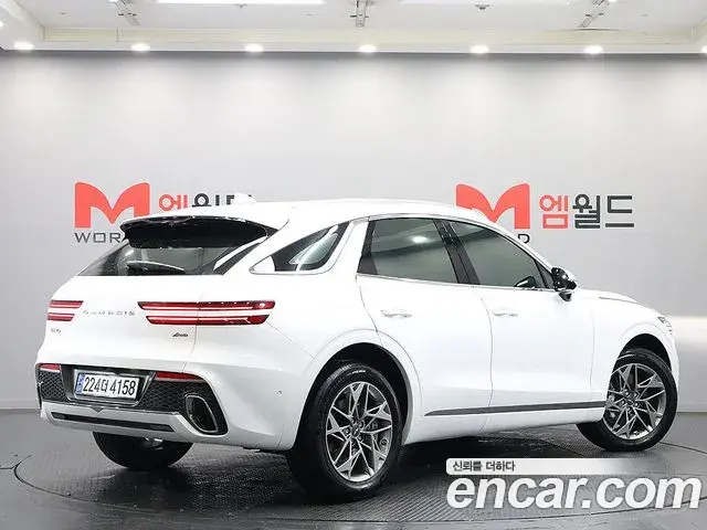Genesis GV70 2024 — Photo 13/20