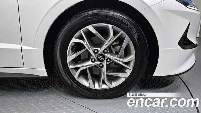 Hyundai Sonata Hybrid 2019 — ფოტო 10/20