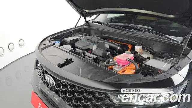 Kia Sorento 2021 — ფოტო 18/20
