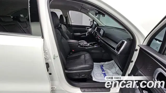 Kia Sorento 2023 — ფოტო 7/20