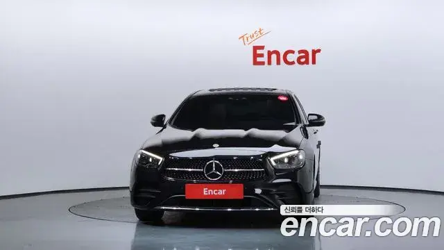 Mercedes-Benz E-Class 2022 — Şəkil 17/20