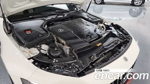 Mercedes-Benz AMG GT 2022 — Photo 16/20