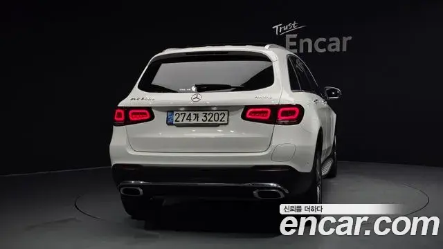 Mercedes-Benz GLC-Class 2022 — Şəkil 17/20