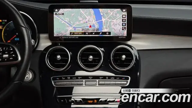 Mercedes-Benz GLC-Class 2022 — Şəkil 14/20