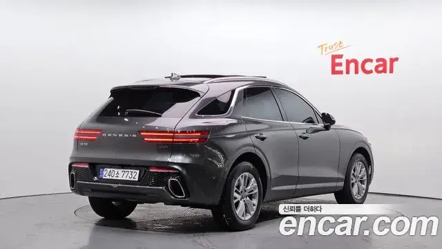 Genesis GV70 2021 — Şəkil 14/20