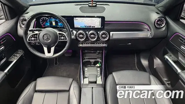 Mercedes-Benz GLB-Class 2021 — Şəkil 9/20