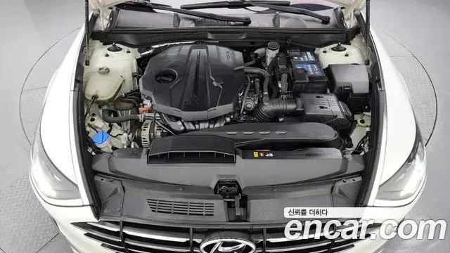Hyundai Sonata Hybrid 2020 — Şəkil 8/20