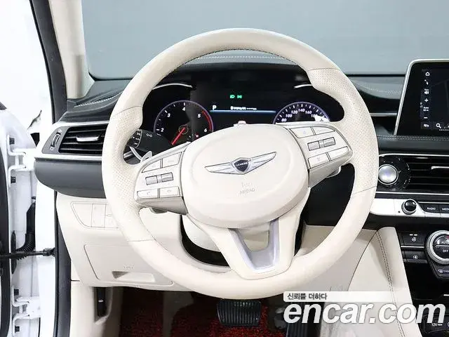 Genesis G70 2019 — ფოტო 16/20