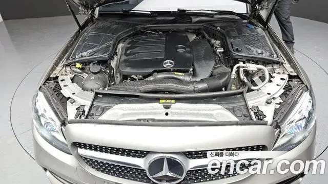 Mercedes-Benz C-Class 2020 — ფოტო 20/20