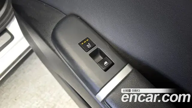 Hyundai Grandeur Hybrid 2023 — ფოტო 1/20