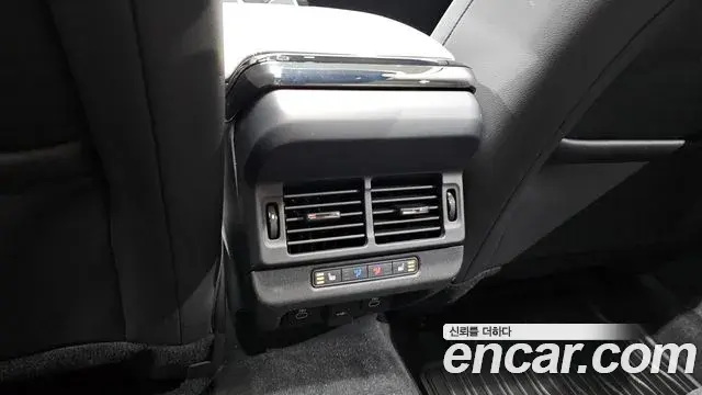 Land Rover Range Rover Evoque 2025 — Şəkil 10/20