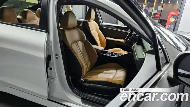 Kia K5 2022 — ფოტო 5/20