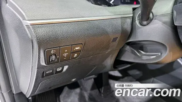 Kia K5 2022 — ფოტო 9/20