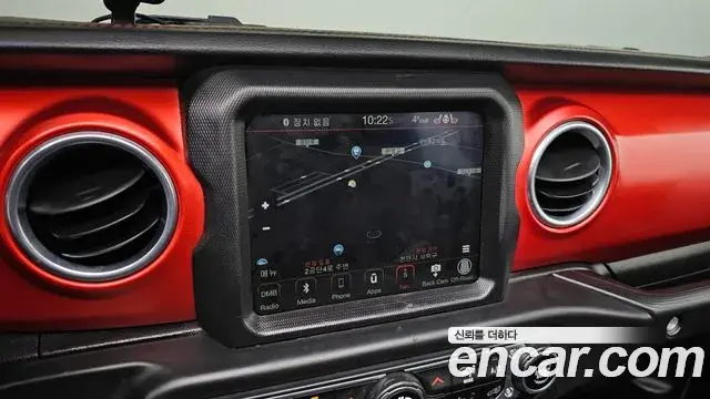 Jeep Wrangler 2018 — ფოტო 12/20