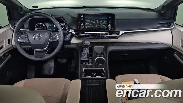 Toyota Sienna 2024 — Photo 10/20