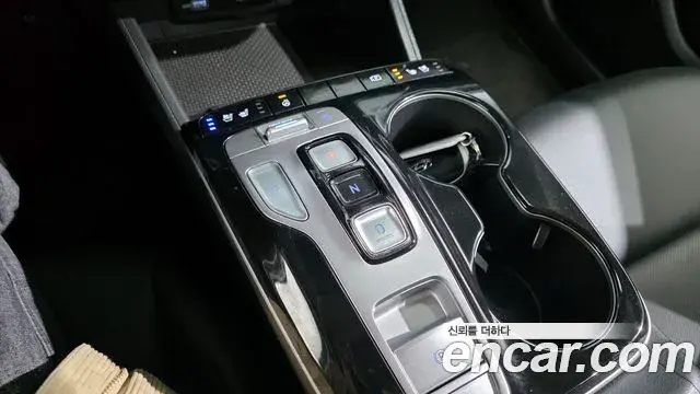 Hyundai Tucson Hybrid 2022 — ფოტო 9/20