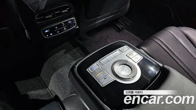 Genesis G80 2021 — ფოტო 15/20