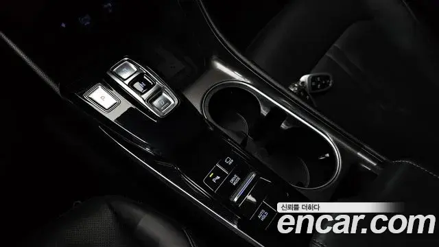 Hyundai Sonata Hybrid 2021 — Şəkil 7/20