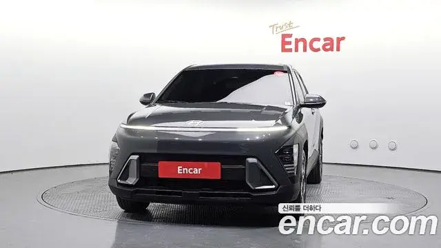 Hyundai Kona Hybrid 2023 — ფოტო 17/20