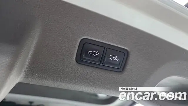 Kia Carnival 2021 — Фото 19/20