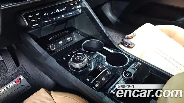 Kia K5 2020 — Şəkil 14/20