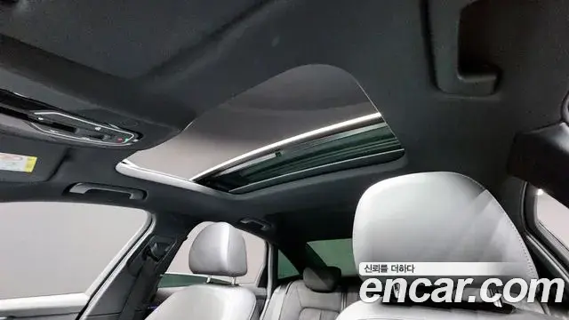 Audi A6 2021 — ფოტო 15/20