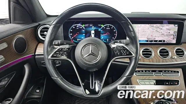 Mercedes-Benz E-Class 2020 — Фото 13/20