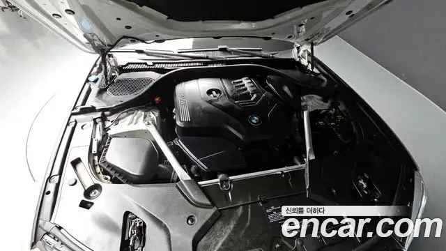 BMW 5 Series 2020 — Şəkil 13/20