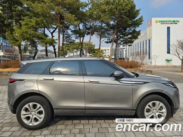 Land Rover Range Rover Evoque 2020 — ფოტო 3/20